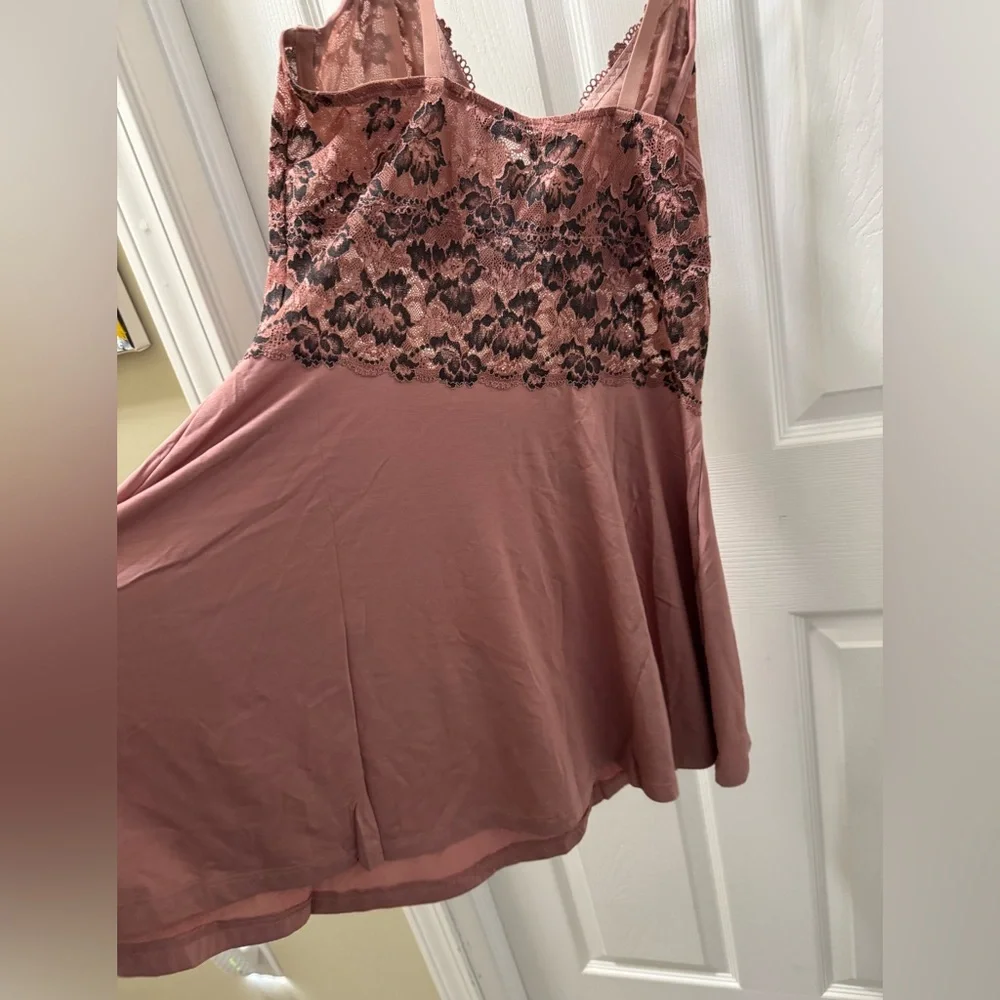 COSABELLA Savona Chemise & G-String Set
Size Medium - Picture 11 of 11